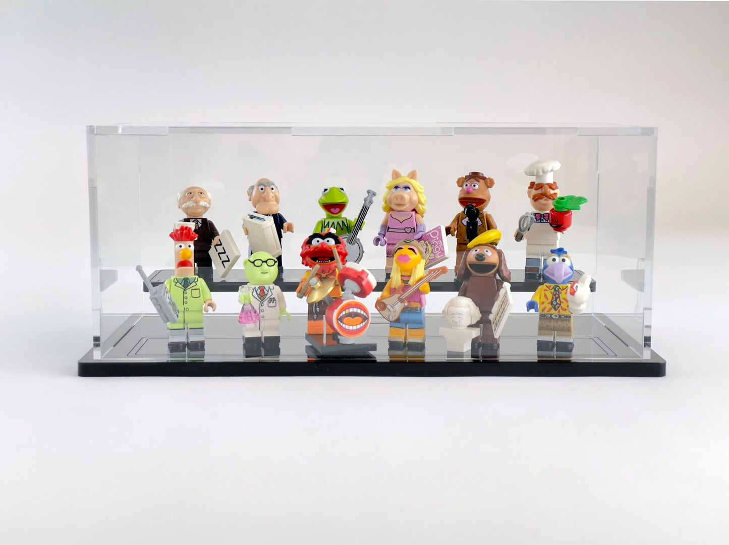 Tricked Out Bricks 12-Figure Display Case